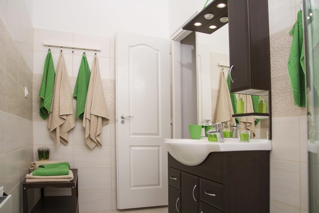 Lovag Apartman Budapest Luaran gambar