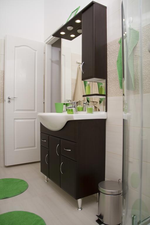Lovag Apartman Budapest Luaran gambar