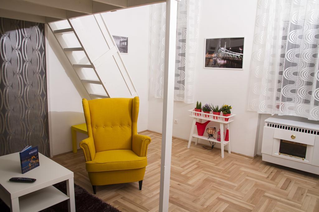 Lovag Apartman Budapest Luaran gambar
