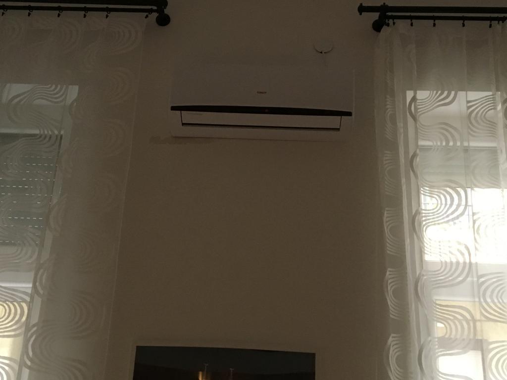 Lovag Apartman Budapest Luaran gambar