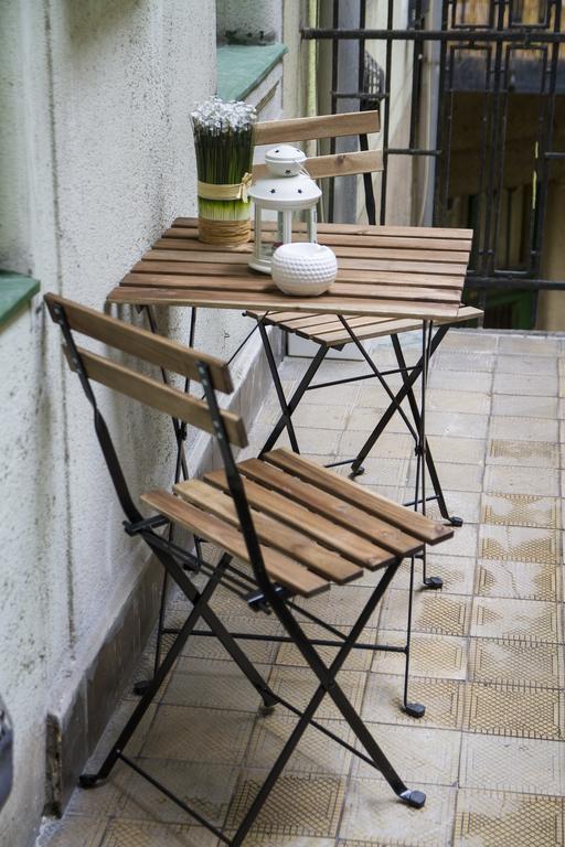 Lovag Apartman Budapest Luaran gambar